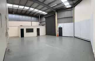 Lunn Ave Warehouse | 139 m2