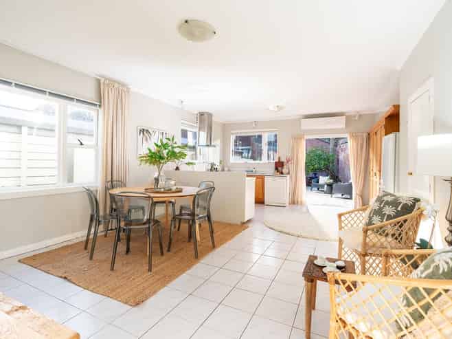81 Elizabeth Street, Mount Victoria