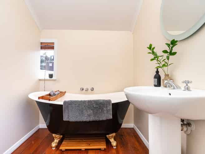 1 Bedroom  Elizabeth Street, Mount Victoria