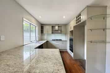 B/25 Brookfield Avenue, Onehunga