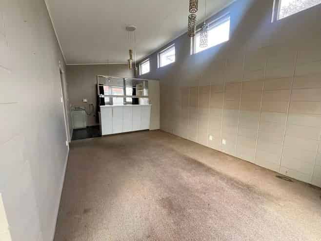 2/571A Fergusson Drive, Trentham
