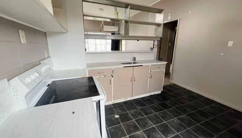 2/571A Fergusson Drive, Trentham