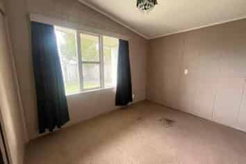2/571A Fergusson Drive, Trentham
