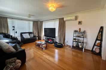 1 Haughey Avenue, Three Kings