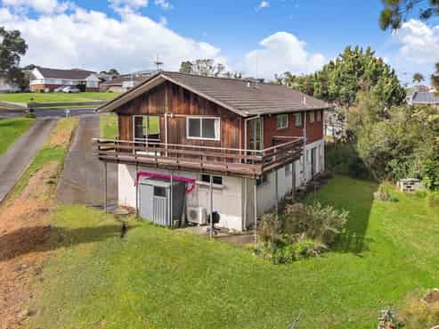 18 Pine Terrace, Howick