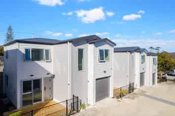 232&234 Whitney Street, Blockhouse Bay