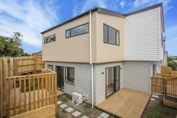20A Batkin Road, New Windsor