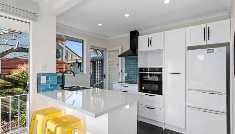 2/32A Ararino Street, TRENTHAM