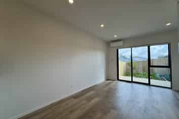 2/265 Great South Road , Manurewa