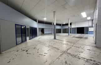 Versatile City Fringe Warehouse – Home Street