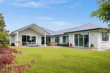 Hawkes Bay - Address withheld