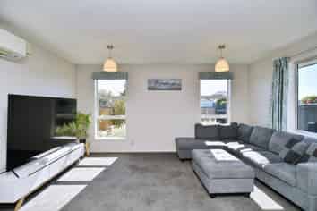 16A Clarevale Street, Burwood