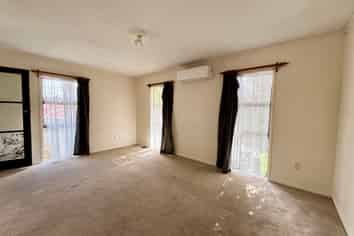 12 Garton Drive, Massey