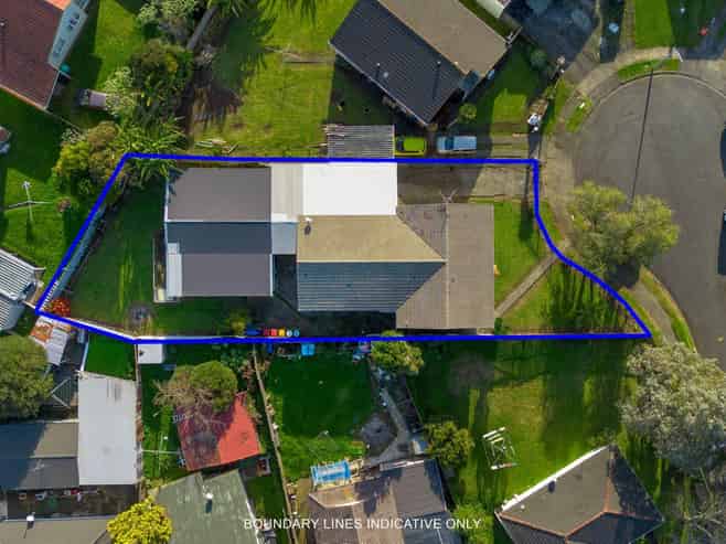 4 Pike Place, Mangere East