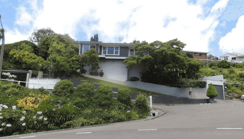 1a Enfield Road, Hospital Hill