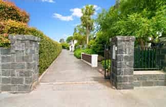 8/123 Owens Road, Epsom