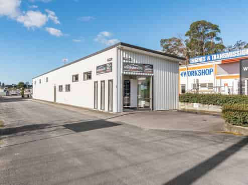 Modern Standalone Building - $799,000