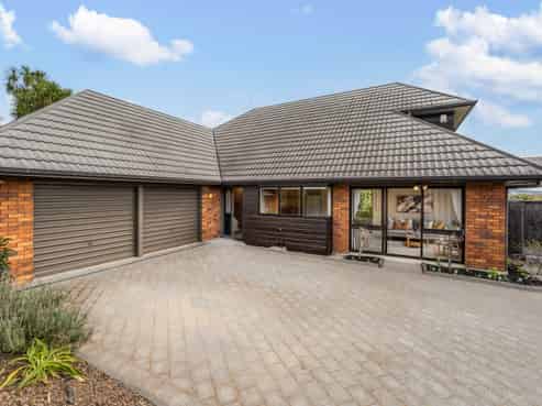 2/6 Waikato Place, Saint Johns