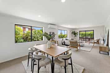2/6 Waikato Place, Saint Johns