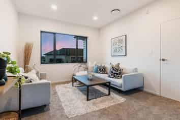 49 Tipu Crescent, Milldale