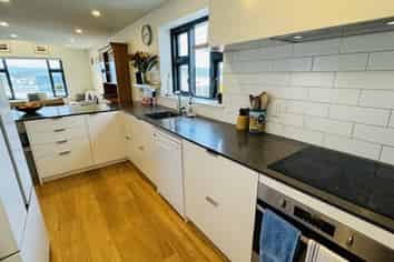 14E/120 The Terrace, Wellington Central