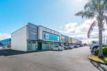 Fully Fitted Medical / Retail – Invest or Occupy