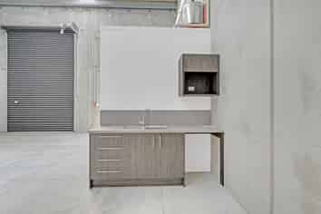 Price reduced - brand new industrial unit