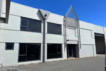 Tenanted Investment - Warehouse/Office