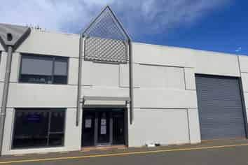 Tenanted Investment - Warehouse/Office