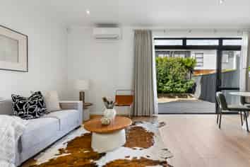 33 Wallace Road, Hobsonville