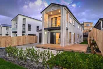20 Atalanta Way, Beachlands