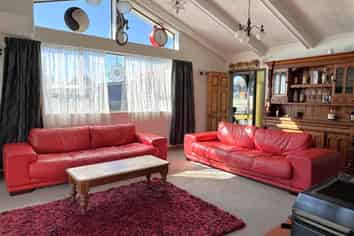  342 Main South Road, Paroa