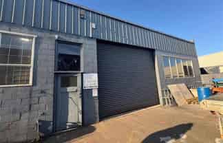 Compact Warehouse with Racking