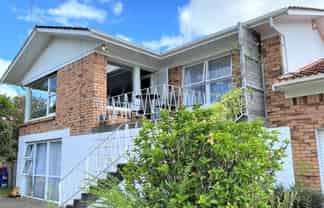 2/38 Byron Avenue, Takapuna