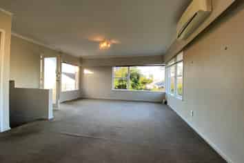 2/38 Byron Avenue, Takapuna