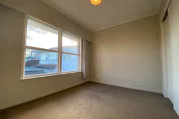 2/38 Byron Avenue, Takapuna