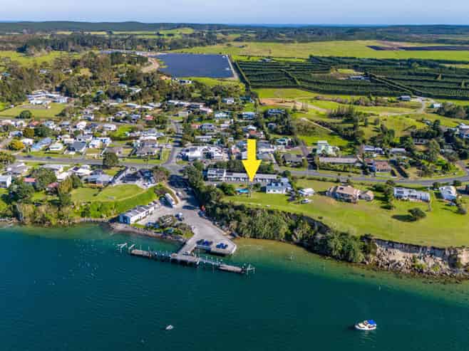 STUNNING LOCATION + TOP NOTCH INVESTMENT