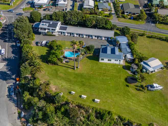 STUNNING LOCATION + TOP NOTCH INVESTMENT