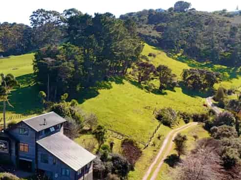 115 Wilma Road, Surfdale