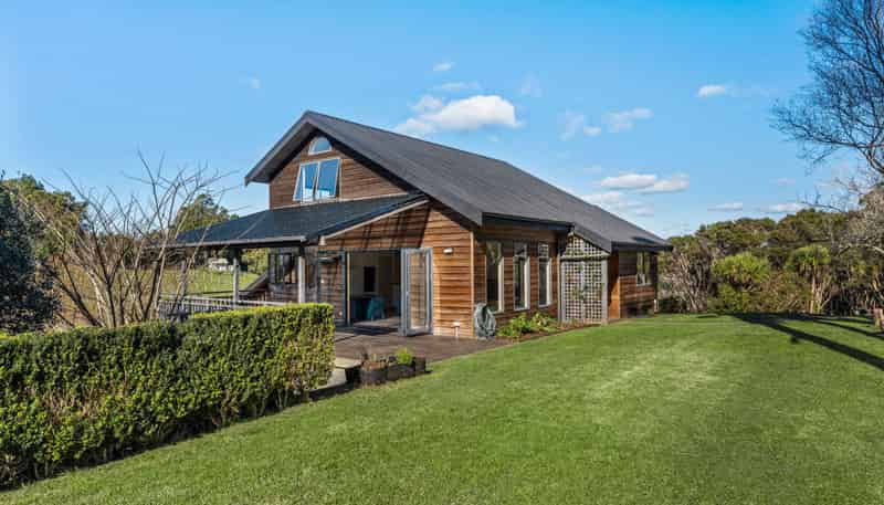 115 Wilma Road, Surfdale