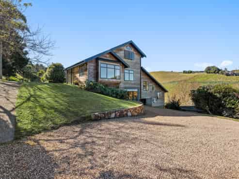 115 Wilma Road, Surfdale