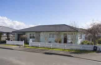 3 Woodland Place, Richmond