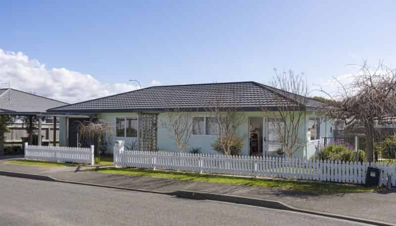 3 Woodland Place, Richmond
