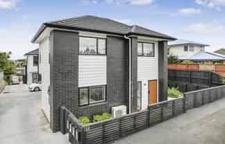 1/164 Cambridge Road, Hillcrest