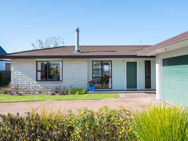 3 Omega Place, Parkvale