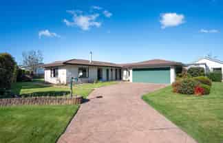 3 Omega Place, Parkvale