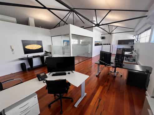 Tidy Character Parnell Office