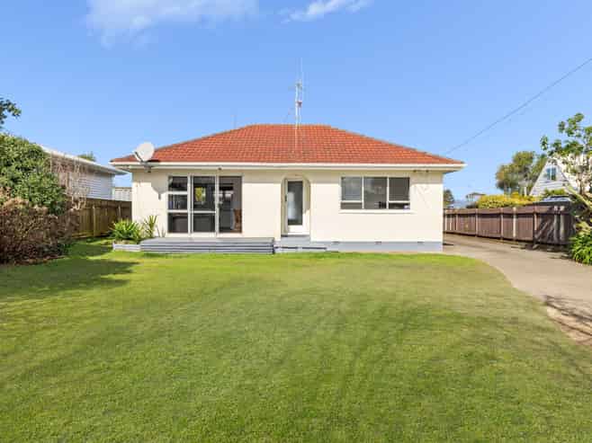 12A Tui Street, Mount Maunganui