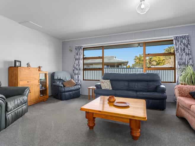 64 Woodlands Road, Opotiki