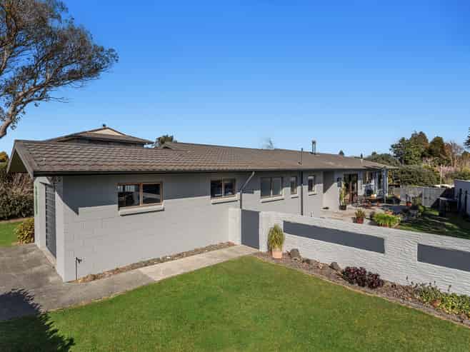 64 Woodlands Road, Opotiki
